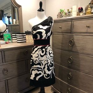 Bebe off the shoulder dress *Large*